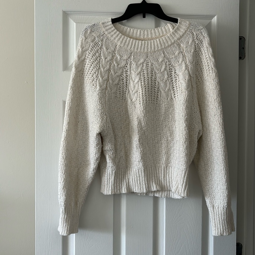 American Eagle White Knitted Sweater